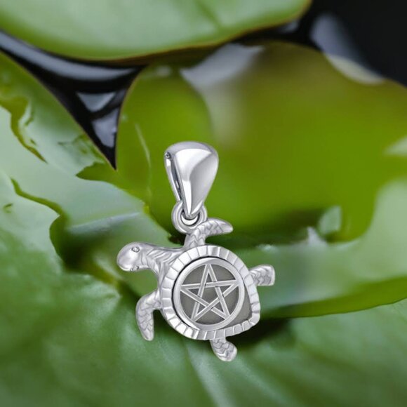 Sea Turtle with Pentacle Shell Protection Spiritual Sterling Silver Pendant - Picture 3 of 4